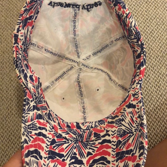 Vineyard Vines Hat - Picture 3 of 4